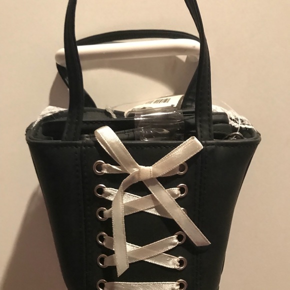 2 new small cosmetic bags - Picture 3 of 4